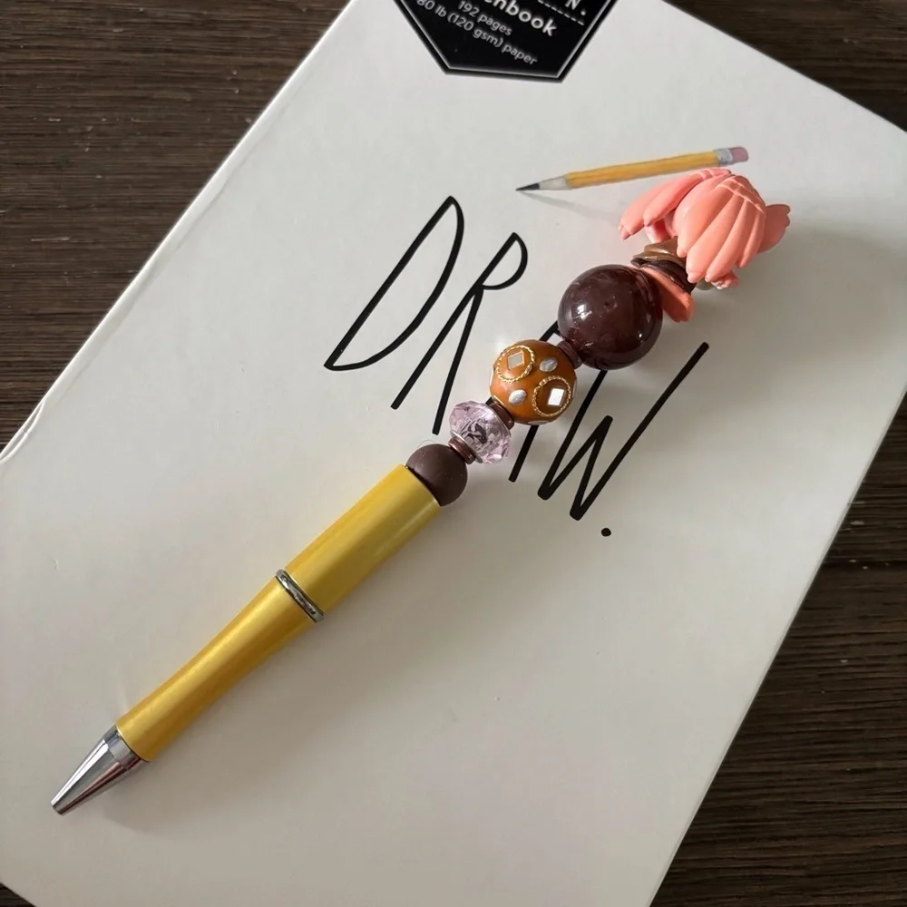Disney Doorables: Star Wars: Jar Jar Binks handmade beaded pen